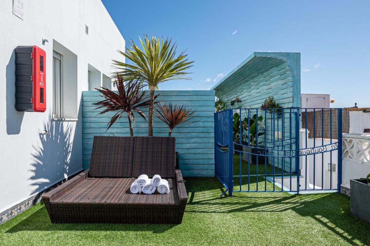 Apartamentos Turisticos La Boutique Del Mar Conil De La Frontera Exterior photo